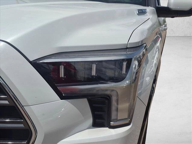 Used 2026 Toyota Sequoia Platinum AWD/4WD image 9