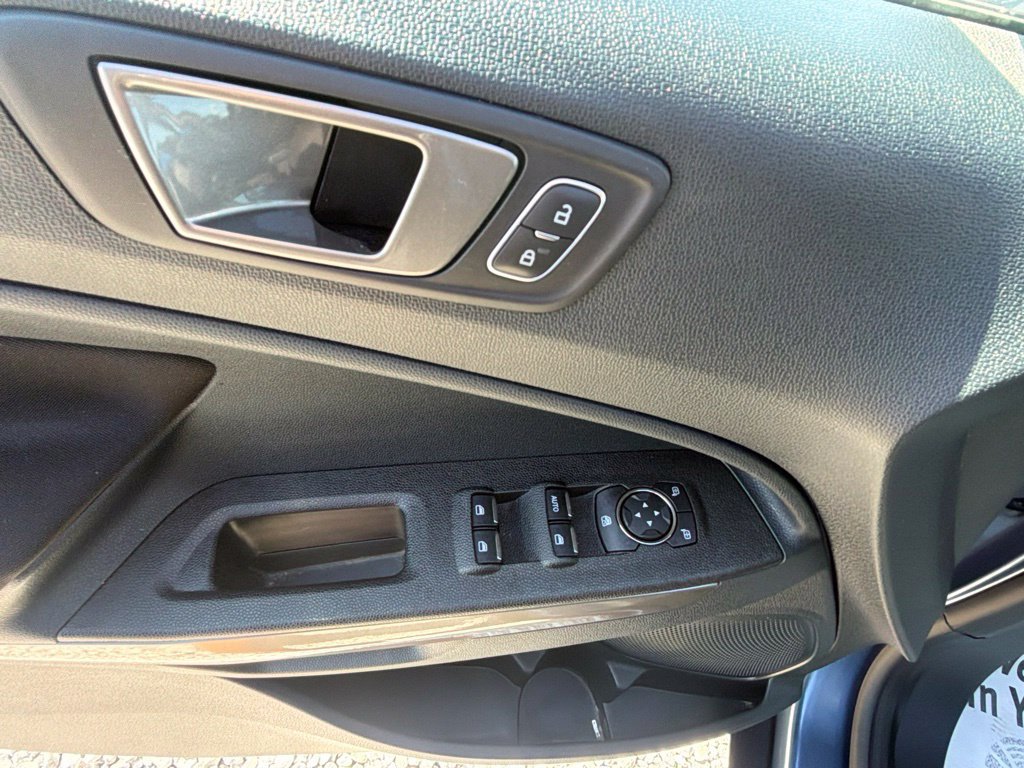 Used 2022 Ford EcoSport SE w/ Interior Protection Package AWD/4WD image 27