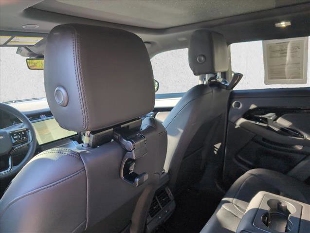 Used 2024 Land Rover Range Rover Evoque S image 17