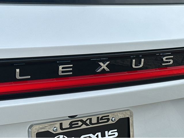 New 2026 Lexus TX 500h AWD image 23