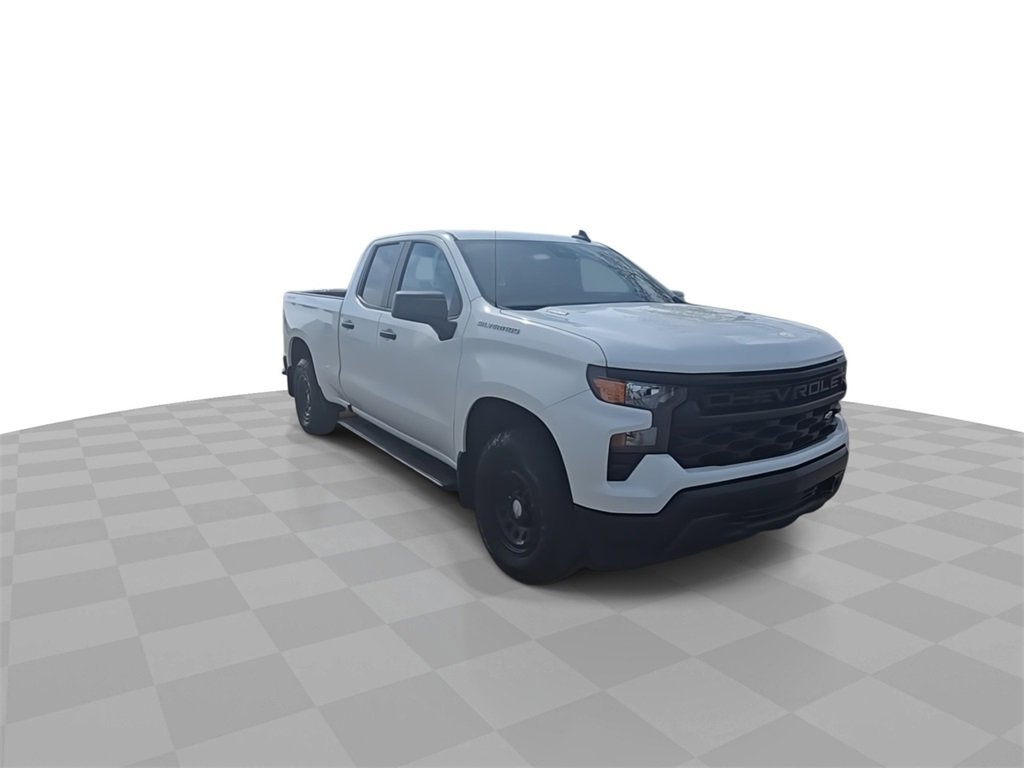 Used 2024 Chevrolet Silverado 1500 W/T image 2