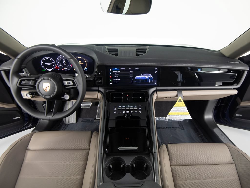 New 2026 Porsche Panamera 4 AWD/4WD image 33
