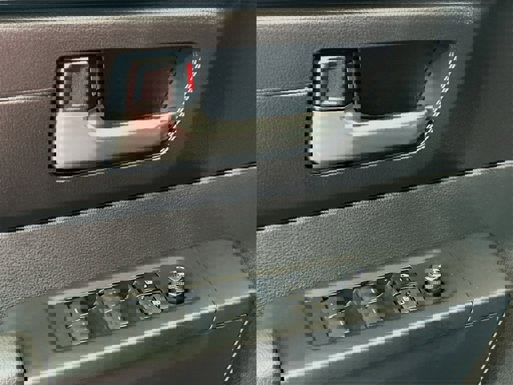 New 2026 Toyota Tundra SR5 image 18