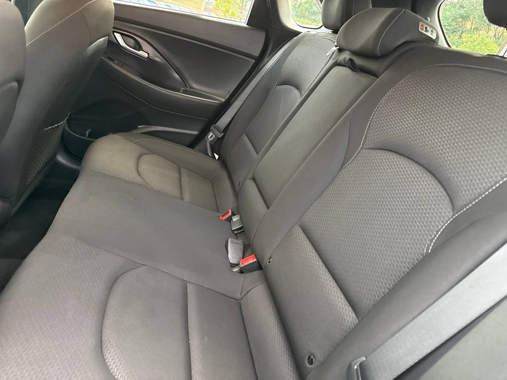 Used 2018 Hyundai Elantra GT w/ Style Package 02 FWD image 15