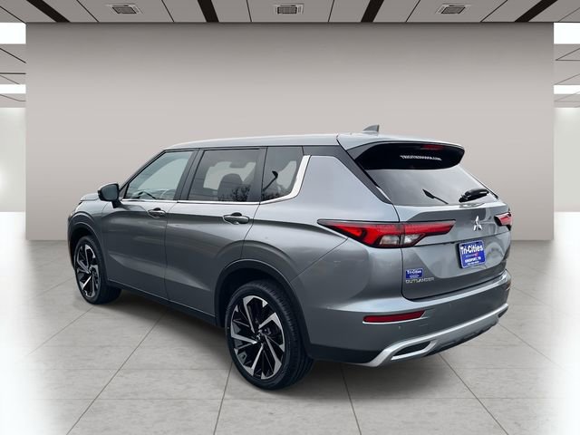 Used 2024 Mitsubishi Outlander SE image 6