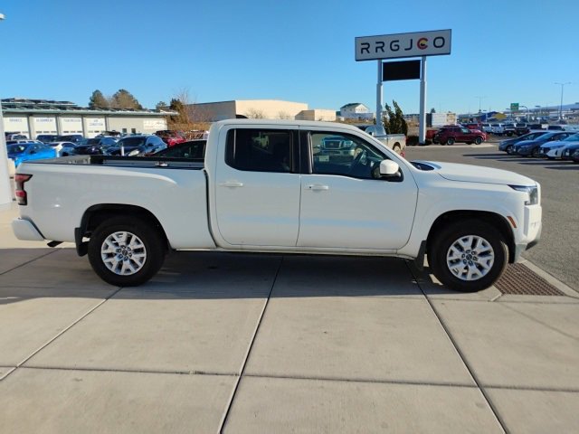 Used 2024 Nissan Frontier SV image 4