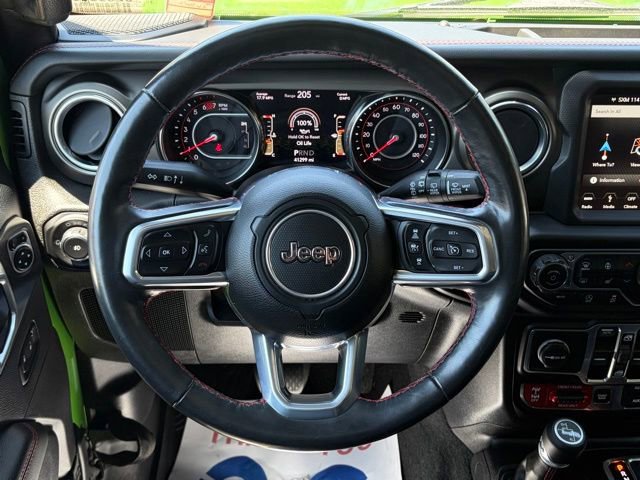 Used 2019 Jeep Wrangler Unlimited Rubicon w/ Dual Top Group AWD/4WD image 36