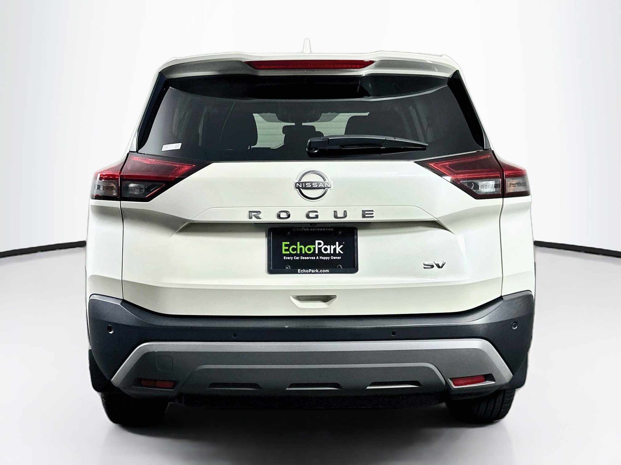 Used 2023 Nissan Rogue SV FWD image 7