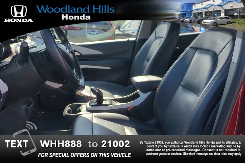 Used 2020 Chevrolet Bolt Premier w/ Infotainment Package FWD image 18