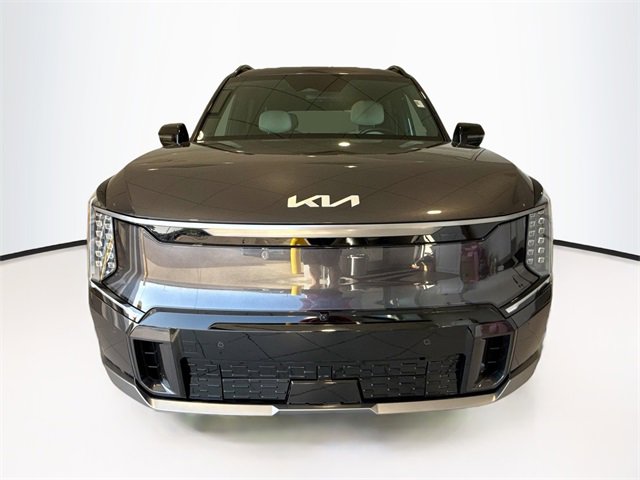 Used 2024 Kia EV9 GT-Line image 2
