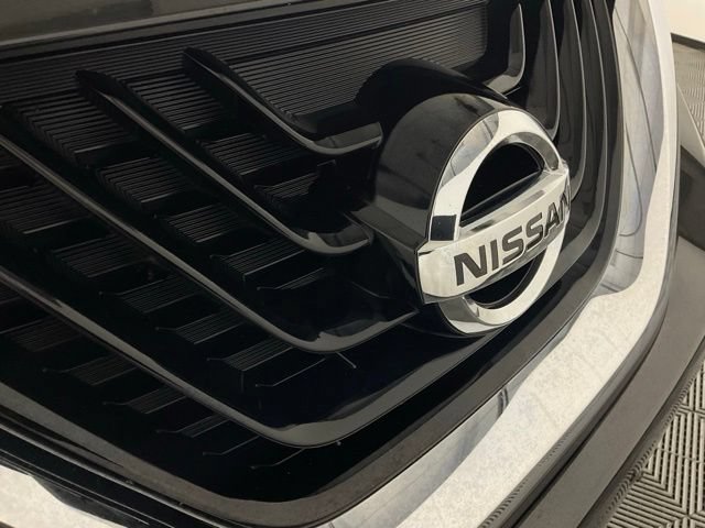 Used 2017 Nissan Murano SV AWD/4WD image 9
