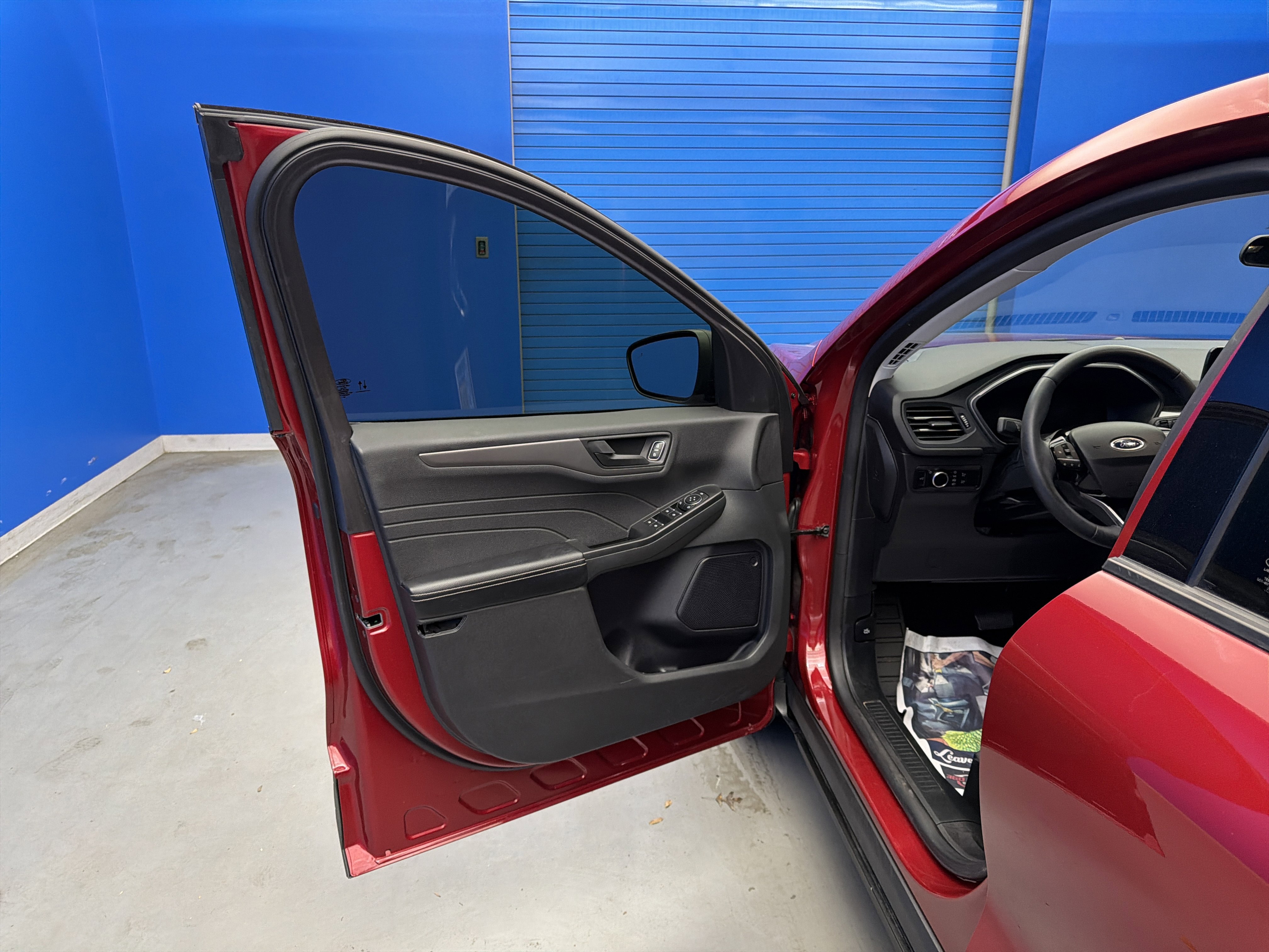 Used 2023 Ford Escape Active w/ Cold Weather Package FWD image 10
