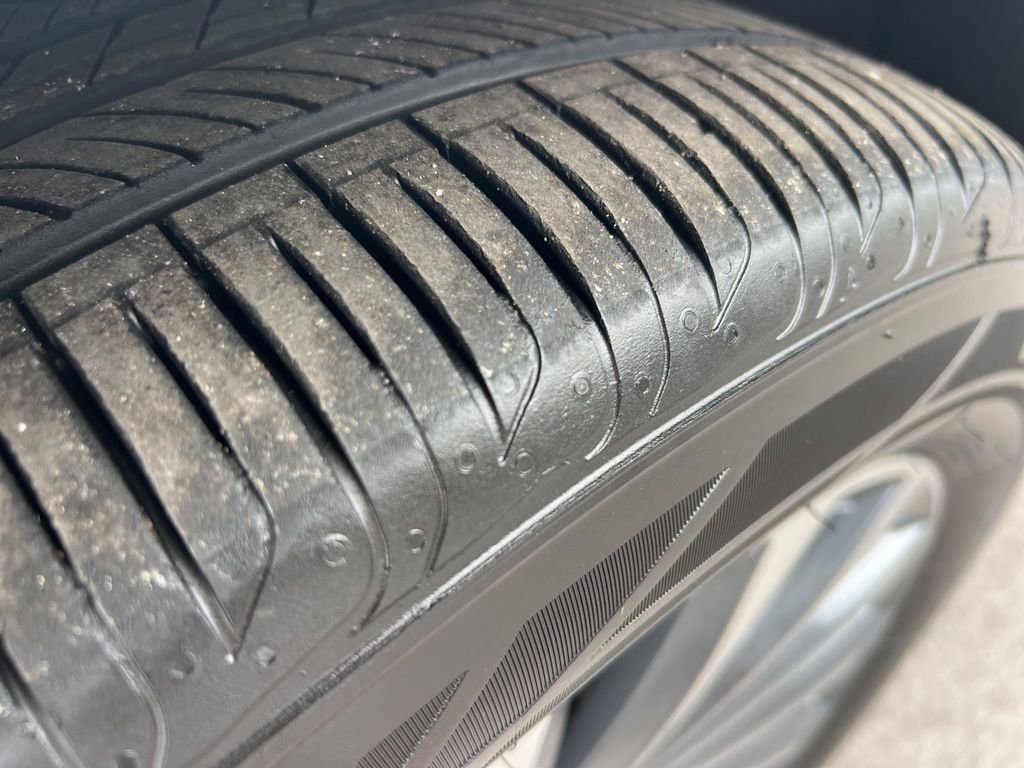 Used 2024 Hyundai Palisade Calligraphy image 9