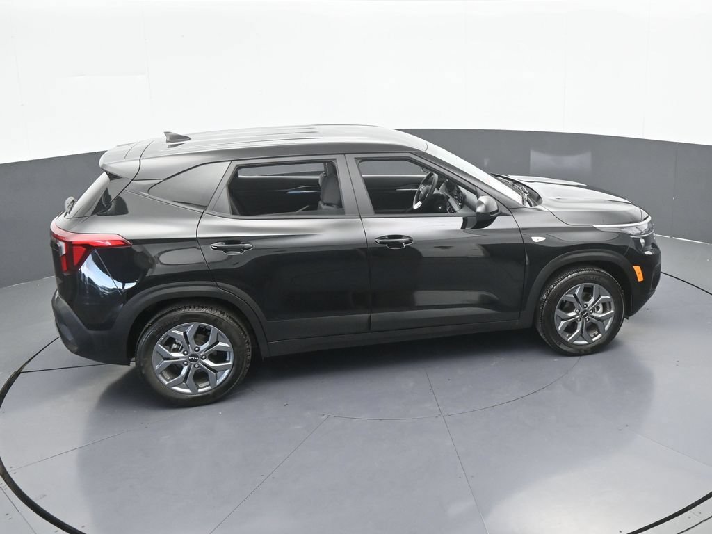 Used 2026 Kia Seltos LX FWD image 52