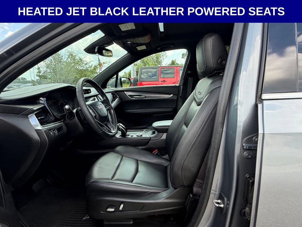 Used 2021 Cadillac XT6 Luxury AWD/4WD image 4