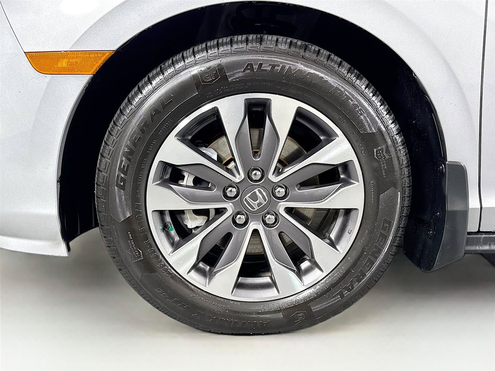 Used 2023 Honda Odyssey EX-L image 45