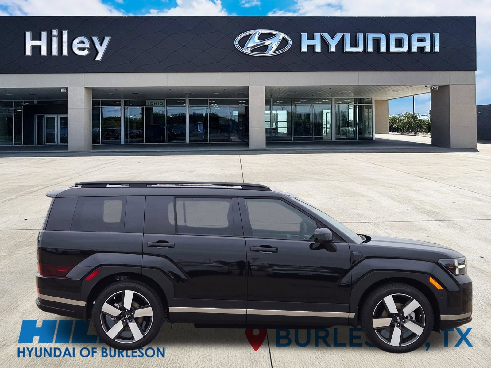 New 2026 Hyundai Santa Fe Limited FWD image 3