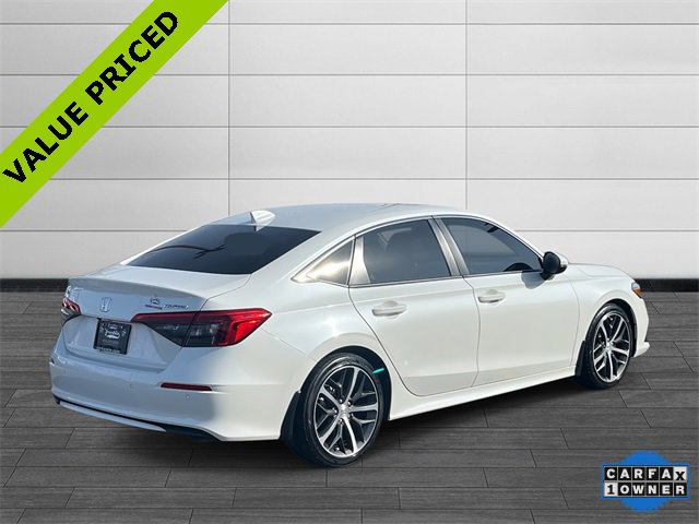 Used 2023 Honda Civic Touring image 3