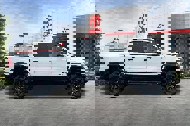 Used 2025 RAM 1500 RHO image 3