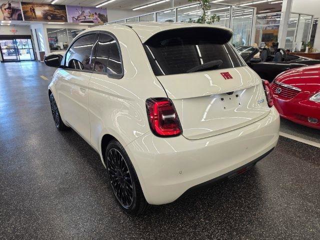 Used 2024 FIAT 500 e (RED) FWD image 6