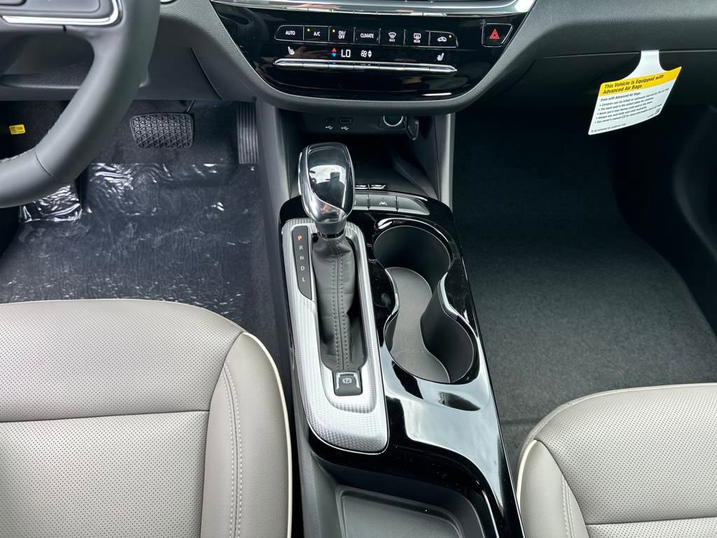 Used 2025 Buick Envista Avenir image 19