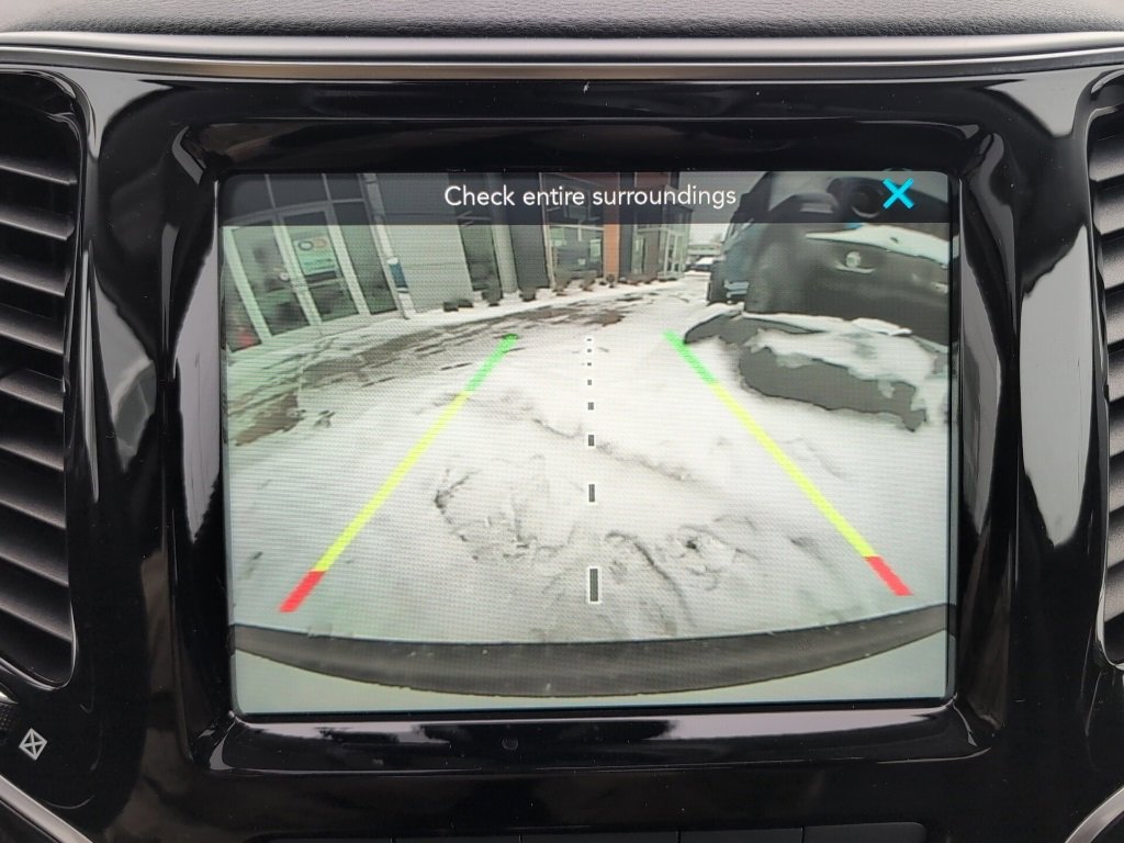 Used 2021 Jeep Cherokee Limited image 42