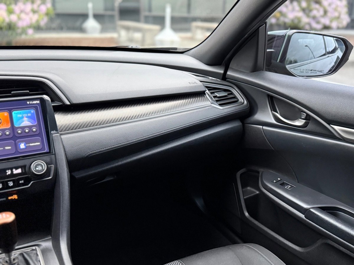 Used 2018 Honda Civic Sport image 23