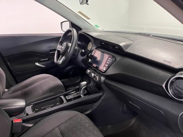 Used 2023 Nissan Kicks SV image 11
