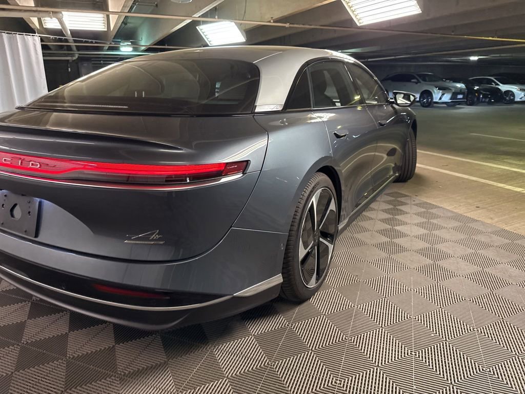 Used 2025 Lucid Air Grand Touring image 7