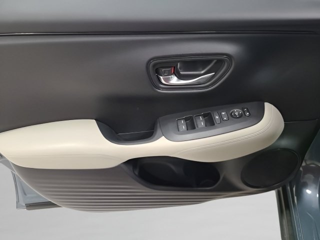 Certified 2024 Honda HR-V LX image 18