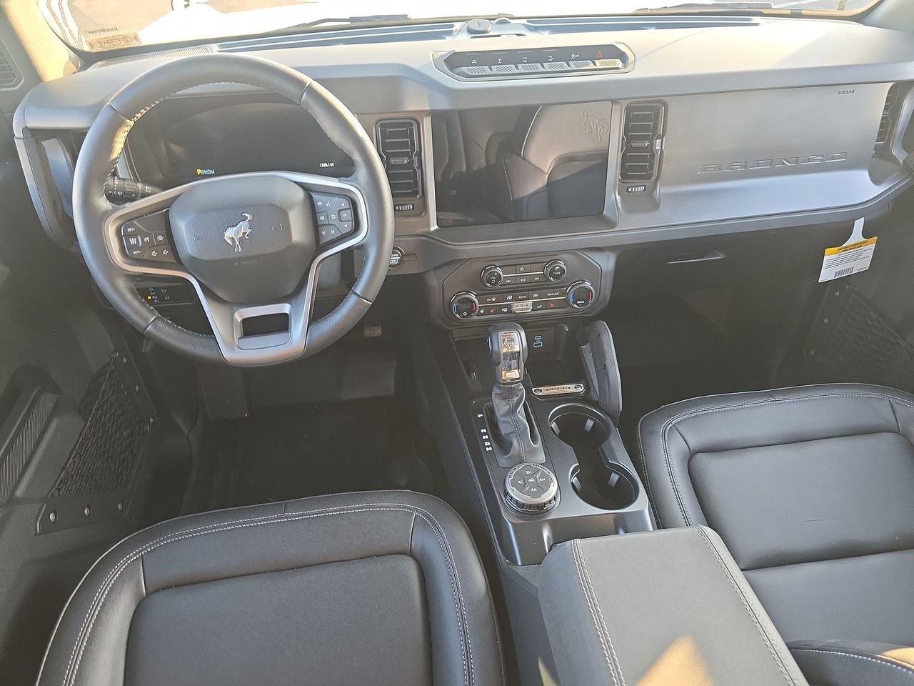 Used 2025 Ford Bronco Badlands AWD/4WD image 11