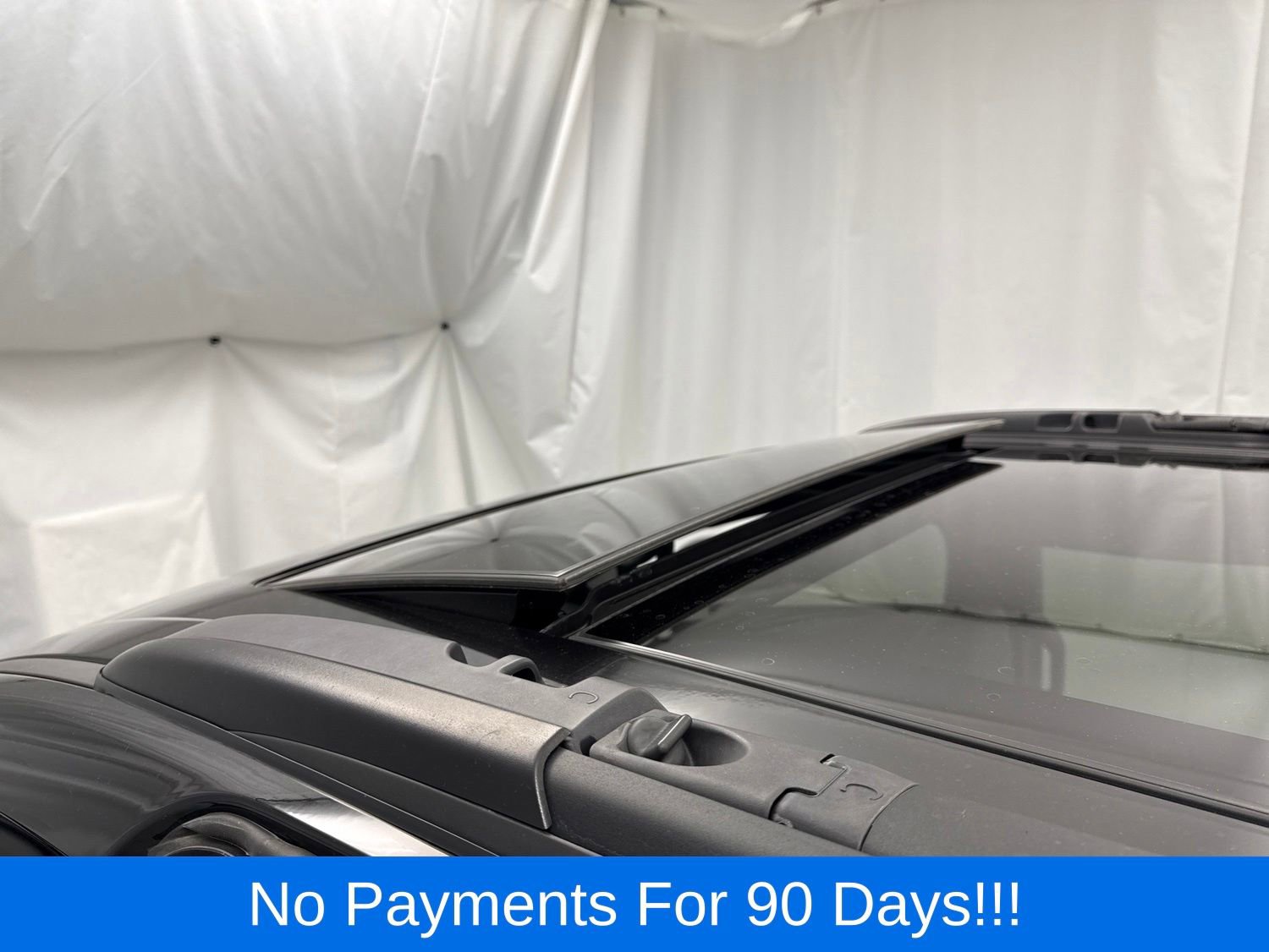 Used 2020 Chrysler Pacifica Limited FWD image 30