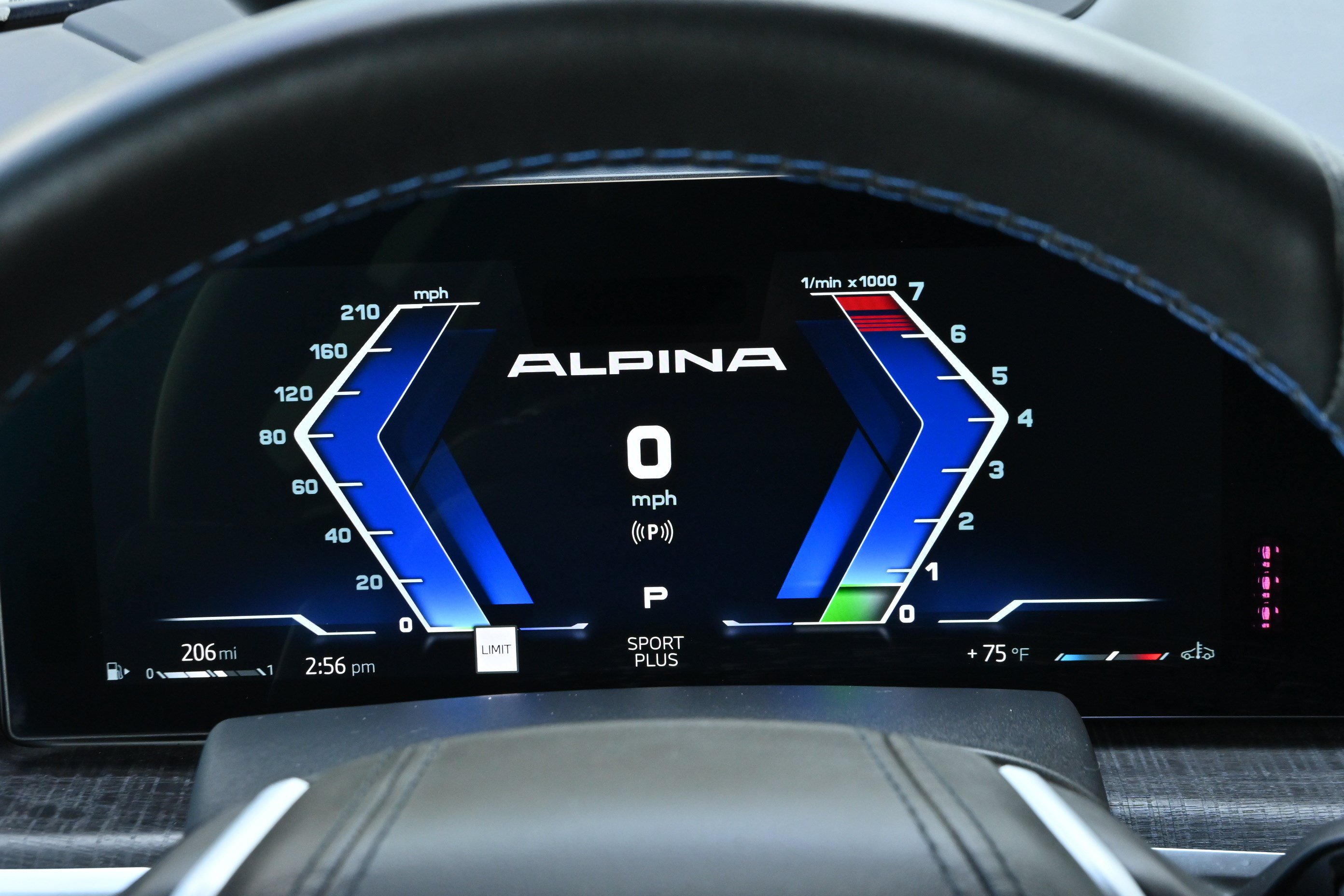 Used 2025 BMW ALPINA XB7 AWD/4WD image 18