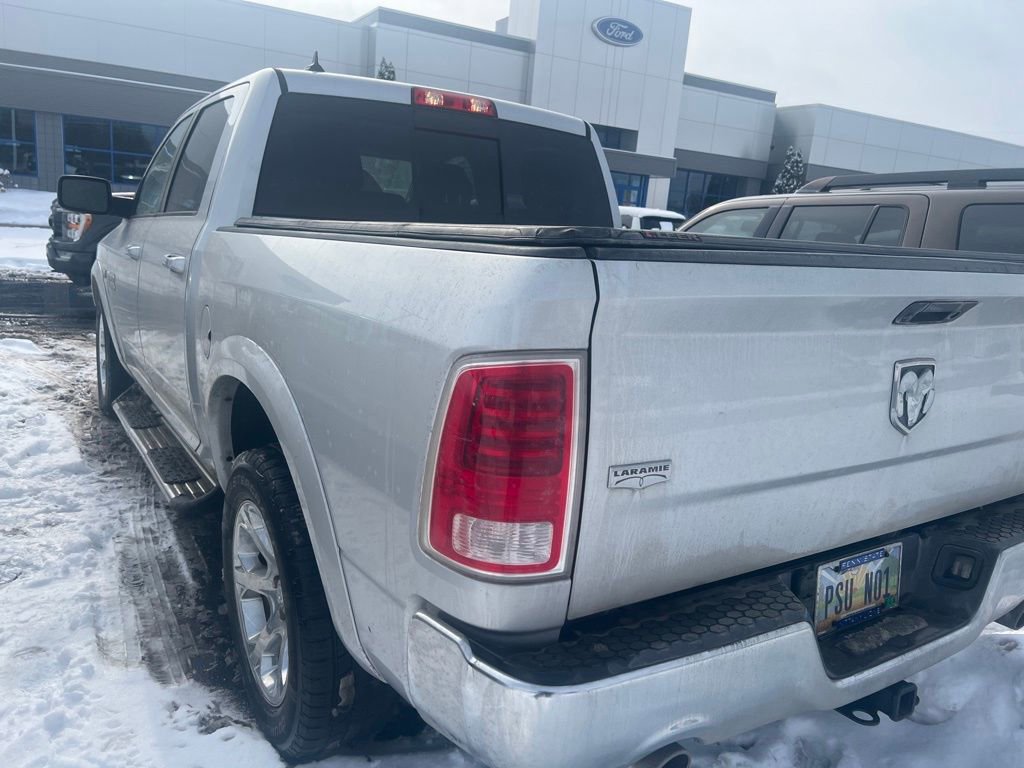 Used 2017 RAM 1500 Laramie image 7
