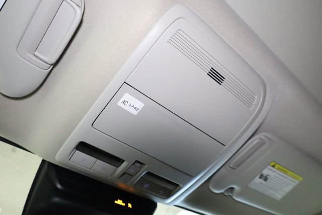 Used 2024 MAZDA CX-50 AWD 2.5 Turbo w/ Premium Pkg image 27