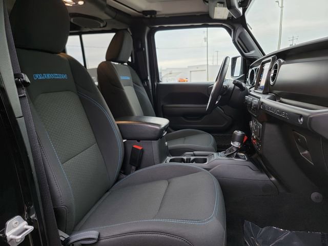 Certified 2022 Jeep Wrangler Unlimited Rubicon 4xe w/ Cold Weather Group image 24