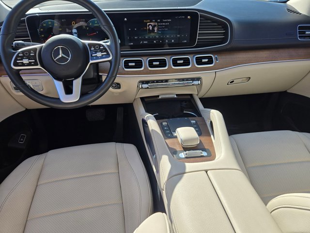 Used 2021 Mercedes-Benz GLS 450 4MATIC image 16