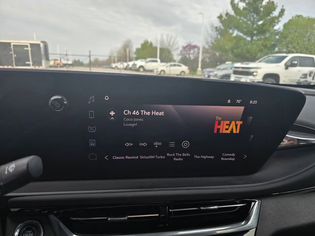 Used 2025 Buick Envista Sport Touring image 38