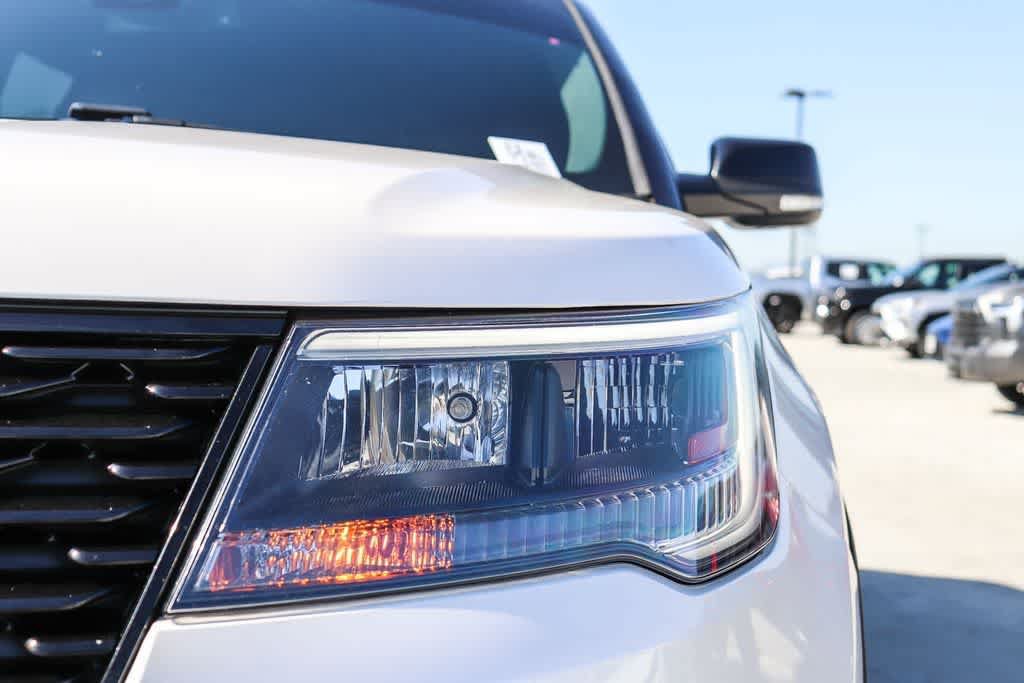 Used 2019 Ford Explorer Sport w/ Equipment Group 401A AWD/4WD image 7