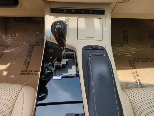 Used 2014 Lexus ES 350 w/ Luxury Package FWD image 17