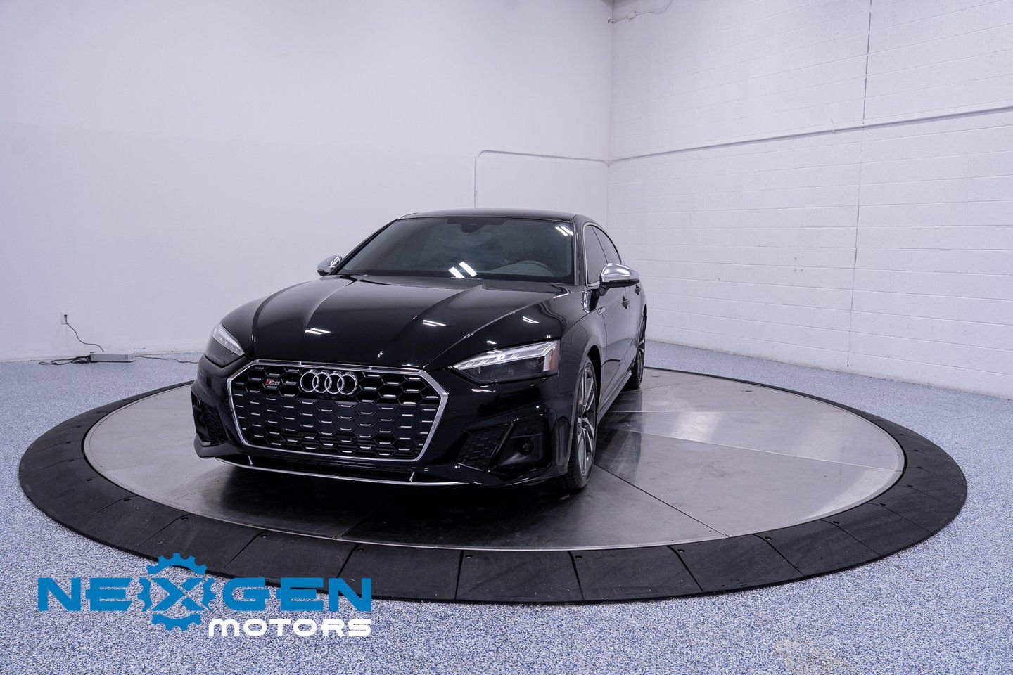 Used 2024 Audi S5 Premium Plus w/ Premium Plus Package AWD/4WD image 31