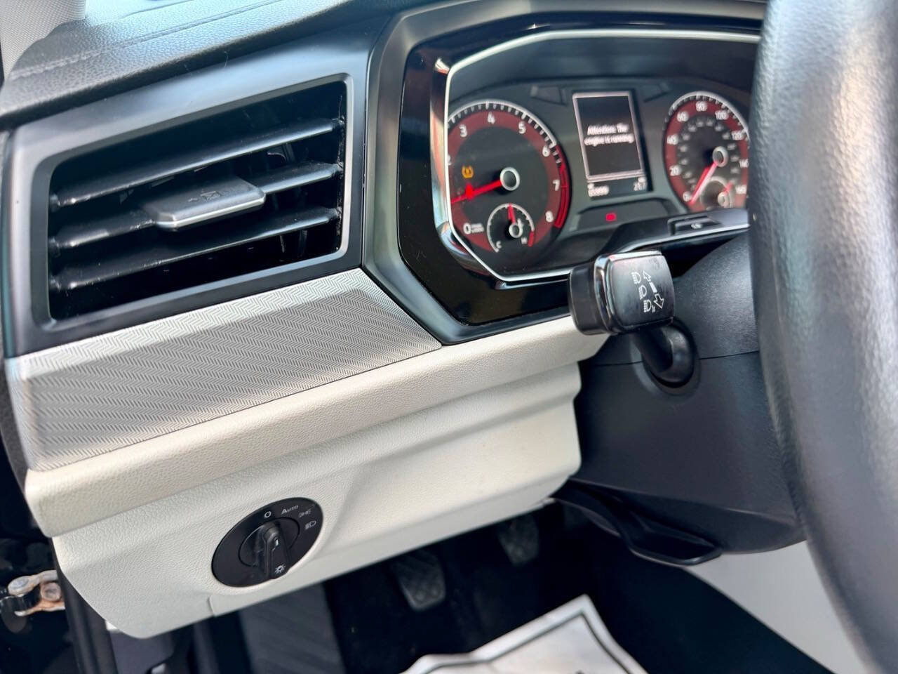 Used 2019 Volkswagen Jetta S FWD image 30