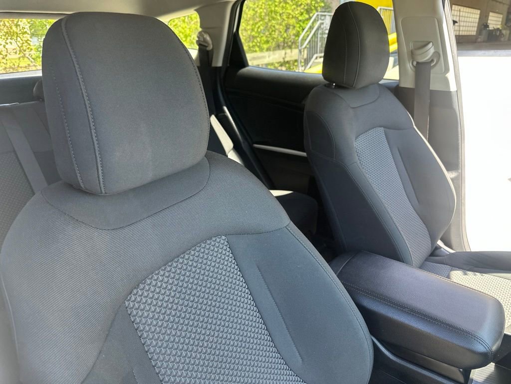 Used 2023 Kia Sportage LX AWD/4WD image 36