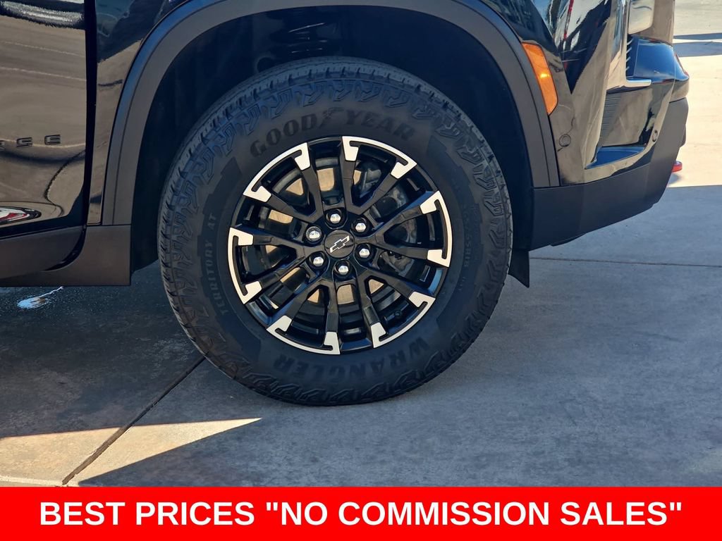 Used 2024 Chevrolet Traverse Z71 w/ Enhanced Driving Package AWD/4WD image 37