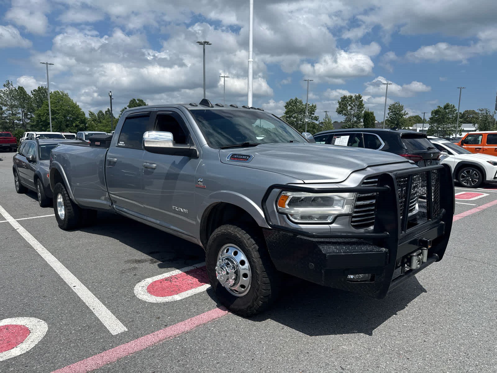 Used 2022 RAM 3500 Laramie AWD/4WD image 2