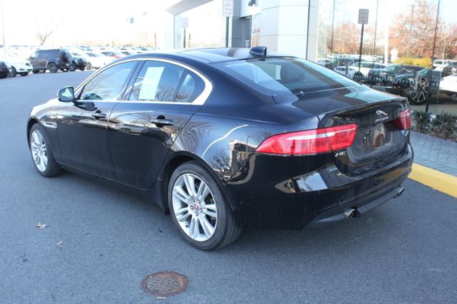 Used 2019 Jaguar XE Prestige image 7
