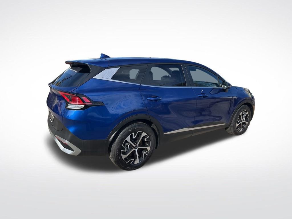 Certified 2025 Kia Sportage EX image 48