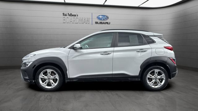 Used 2023 Hyundai Kona SEL AWD/4WD image 9