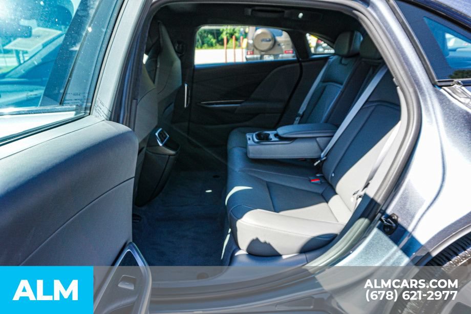 Used 2024 Lucid Air Pure RWD image 20