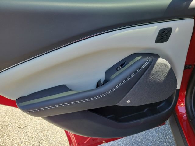 Used 2022 Ford Mustang Mach-E Premium image 7